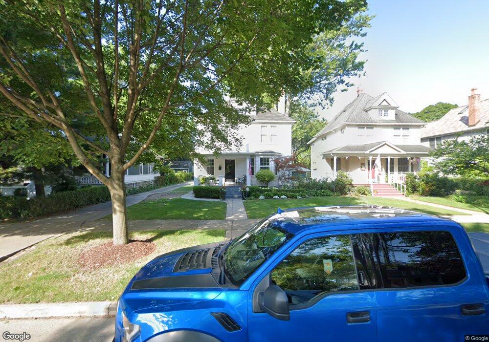 439 St Clair St, Grosse Pointe, MI 48230 - photo 1