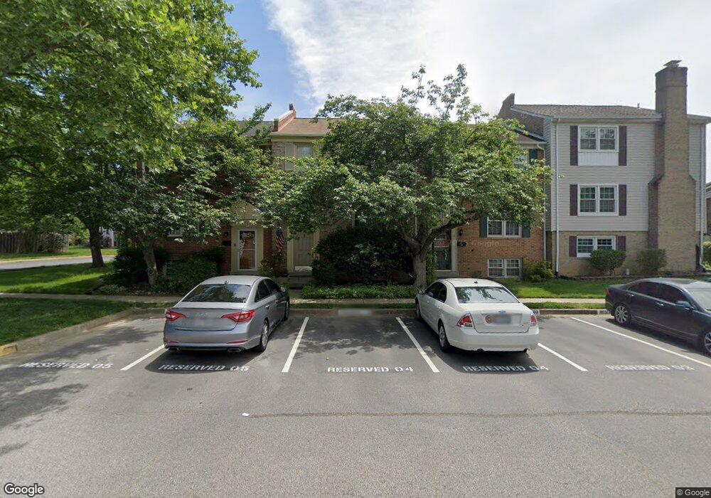 8043 Sleepy View Ln, Springfield, VA 22153 - photo 1