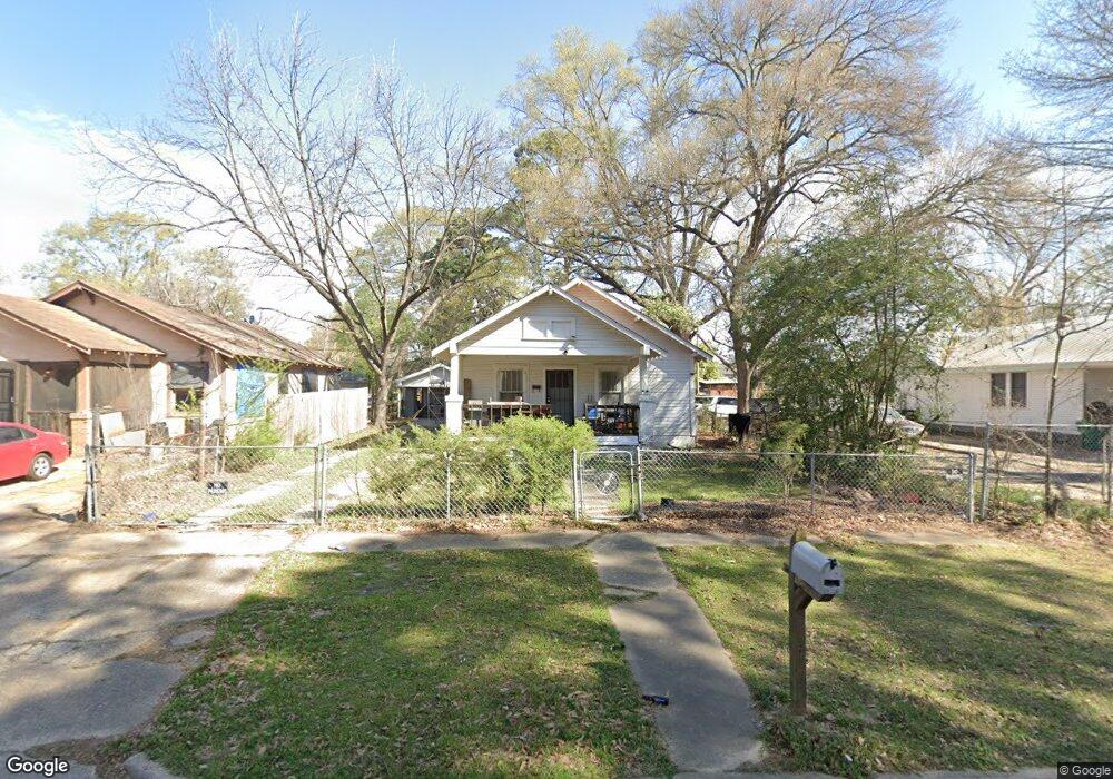 1906 W 17th St, Texarkana, TX 75501 - photo 1