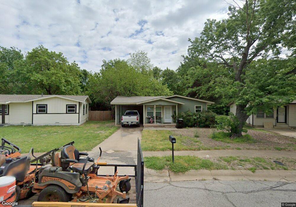 1213 Ridgewood Rd, Denison, TX 75020 - photo 1