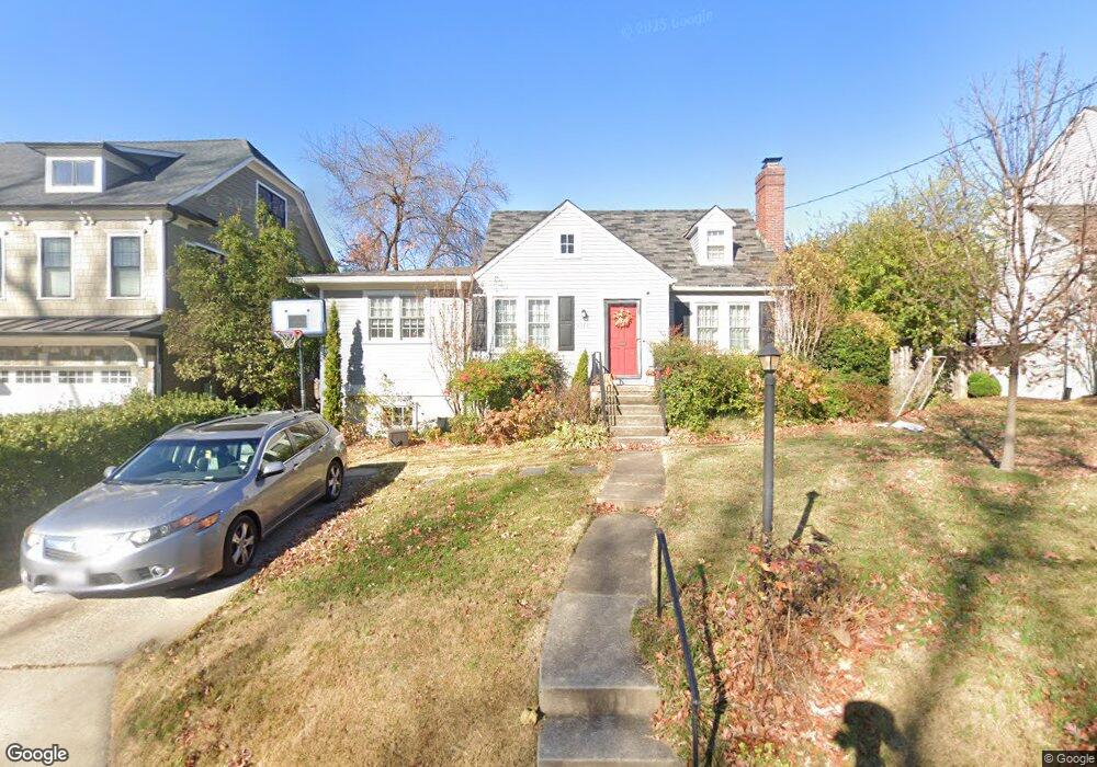 4533 N Chelsea Ln, Bethesda, MD 20814 - photo 1