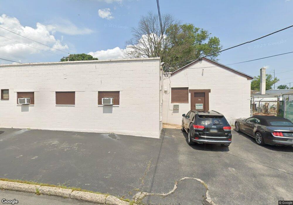 116 Sycamore Ave, Folsom, PA 19033 - photo 1