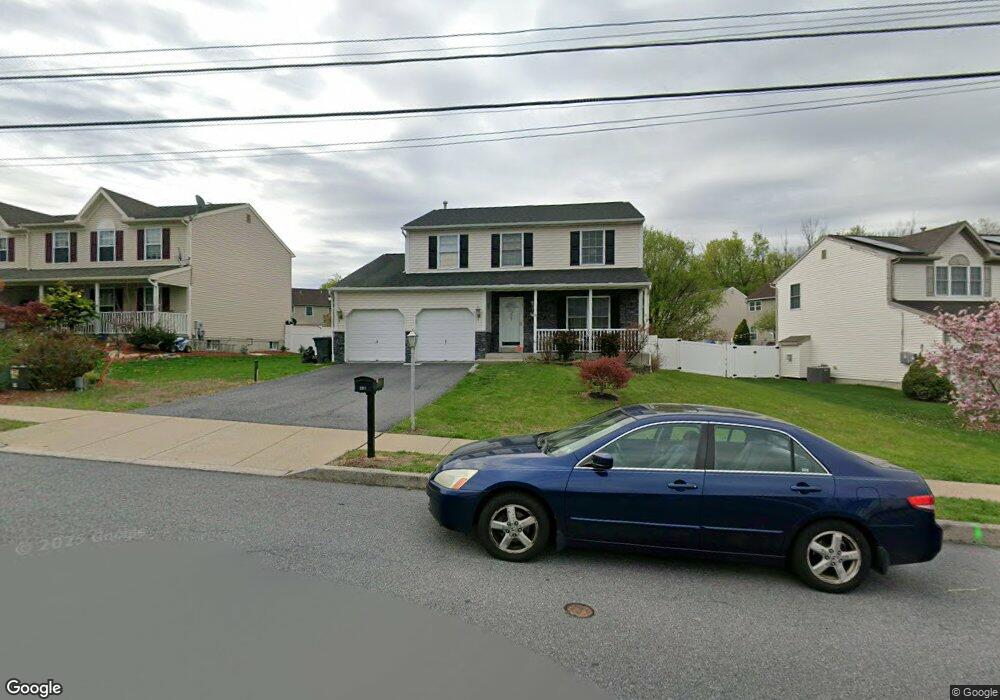 321 Crystal Rock Rd, Reading, PA 19605 - photo 1