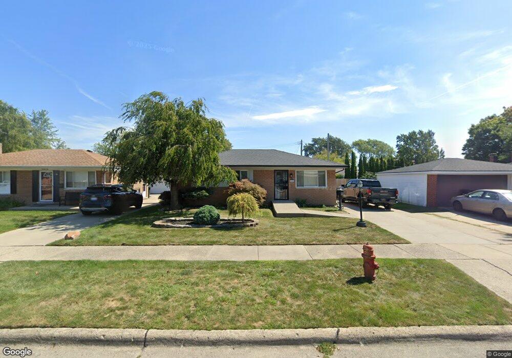 30416 Indigo St, Roseville, MI 48066 - photo 1