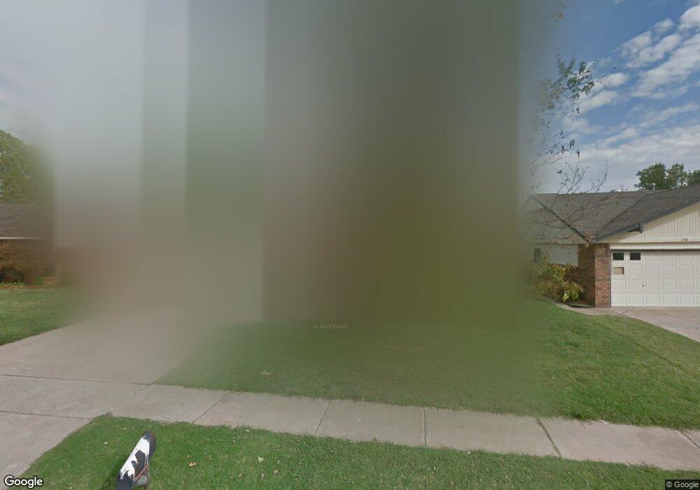 142 W Fulton St, Broken Arrow, OK 74012 - photo 1