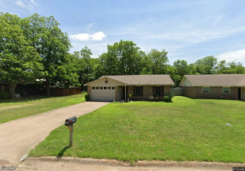 807 W Smith St, Cleburne, TX 76033 - photo 1