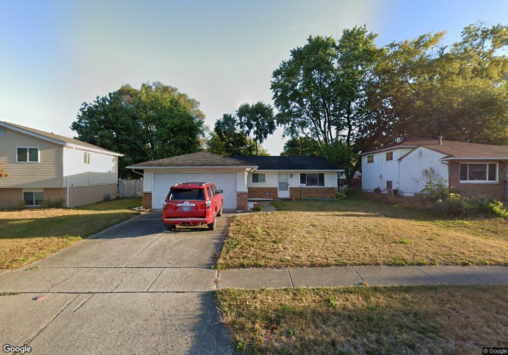 4816 Warminster Dr, Columbus, OH 43232 - photo 1