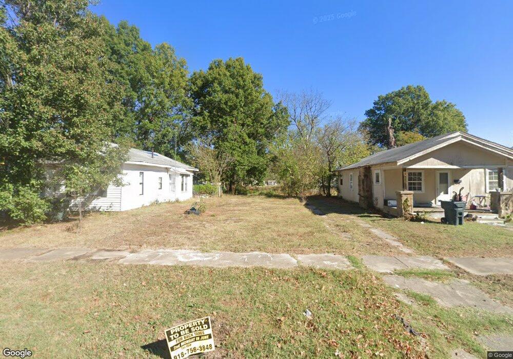 925 N Griffin Ave, Okmulgee, OK 74447 - photo 1