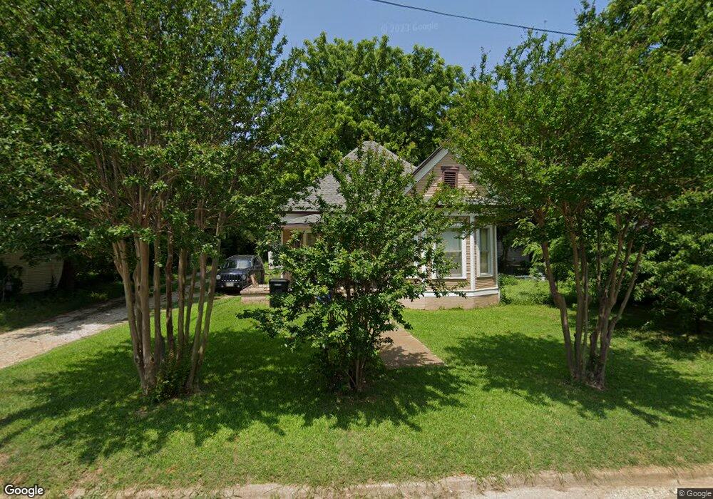 407 S Chandler Ave, Denison, TX 75020 - photo 1