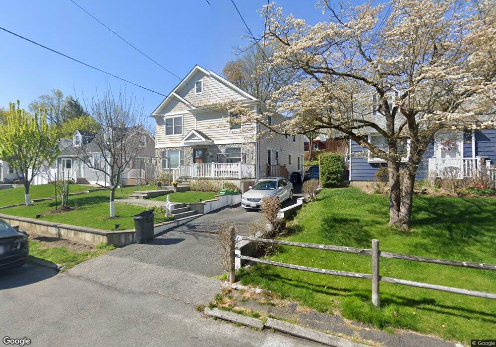 41 Hearthstone Rd, Yonkers, NY 10710 - photo 1