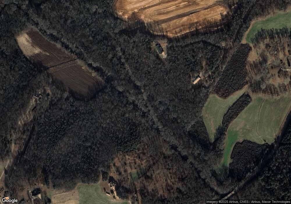 205 Williams Bridge Rd, Toccoa, GA 30577 - photo 1