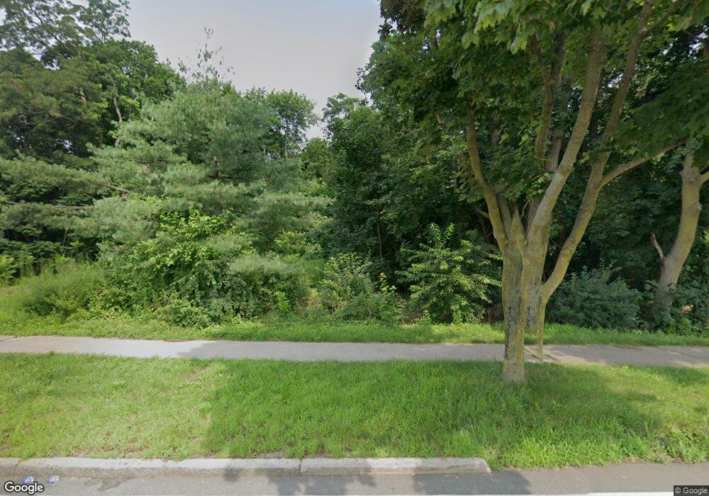 873 Furnace Brook Pkwy, Quincy, MA 02169 - photo 1