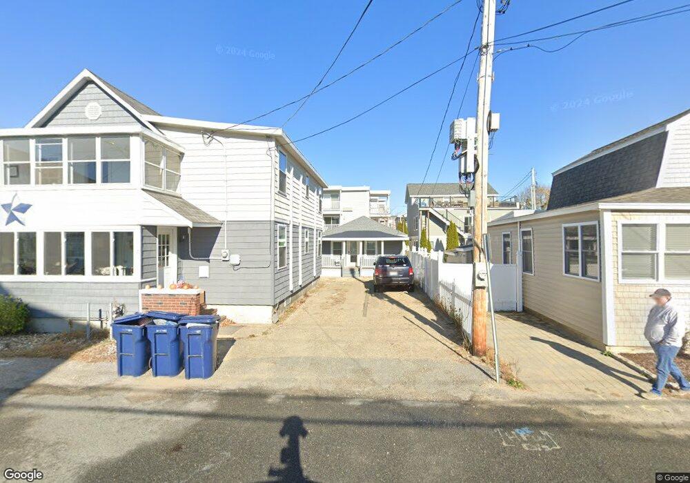 7 Dover Ave unit 2 & 3, Hampton, NH 03842 - photo 1