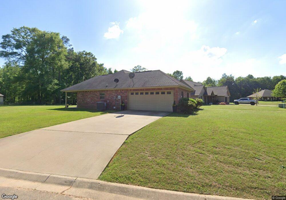 201 Pebble Creek Cir, Texarkana, TX 75501 - photo 1