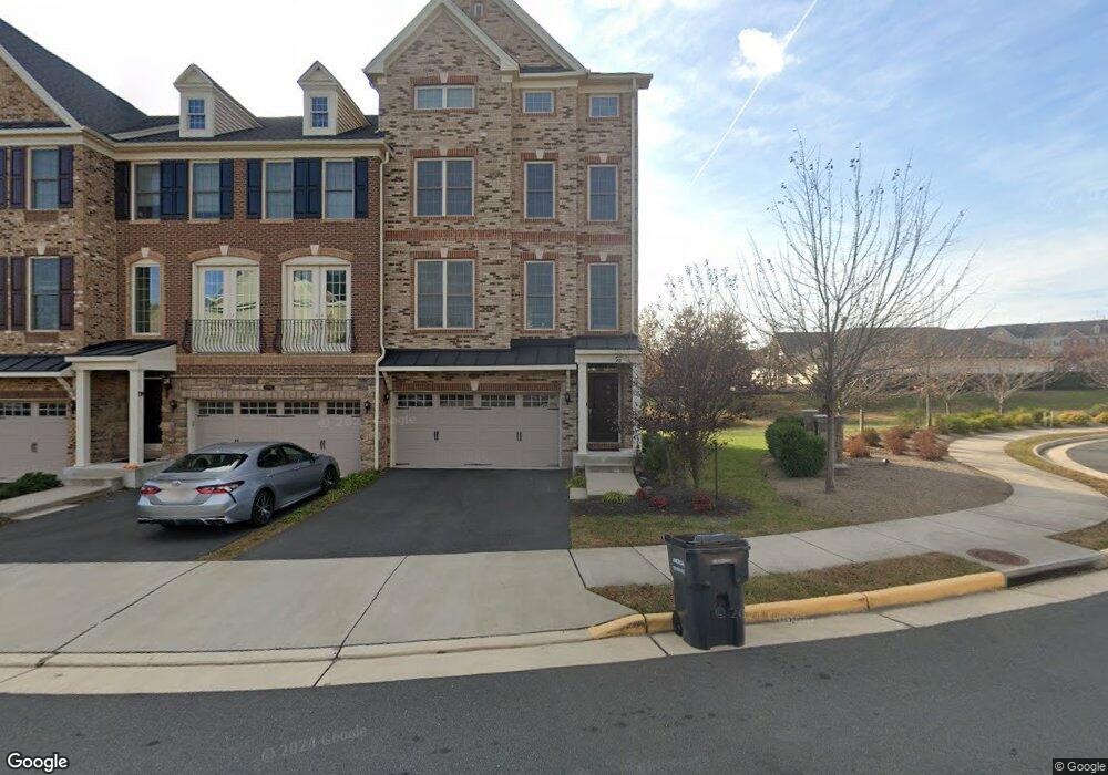 24991 Cambridge Hill Terrace, Chantilly, VA 20152 - photo 1