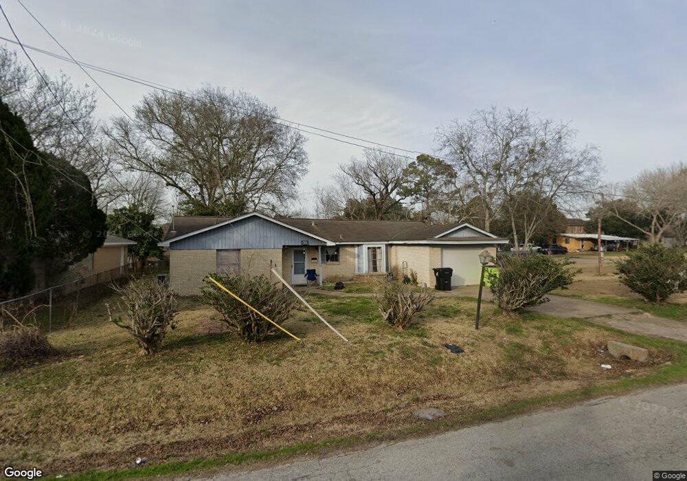 1205 Avenue D, Rosenberg, TX 77471 - photo 1