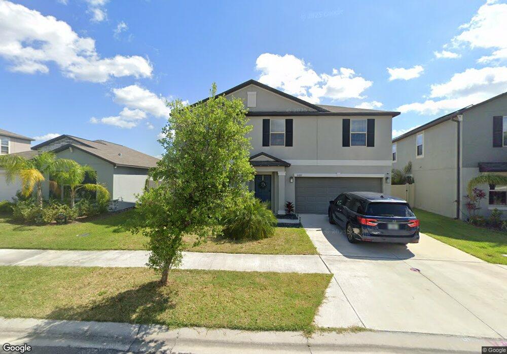31837 Sun Kettle Loop, Wesley Chapel, FL 33545 - photo 1