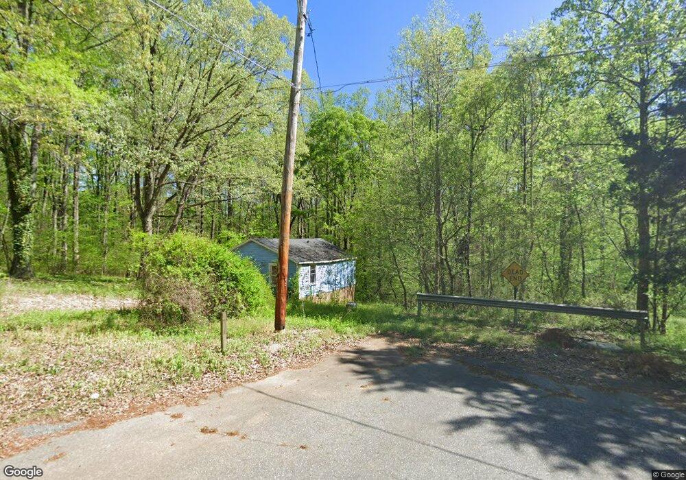 1525 Brown Summit Ave, Statesville, NC 28677 - photo 1