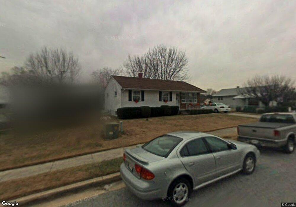 5 Parkwind Ct, Parkville, MD 21234 - photo 1