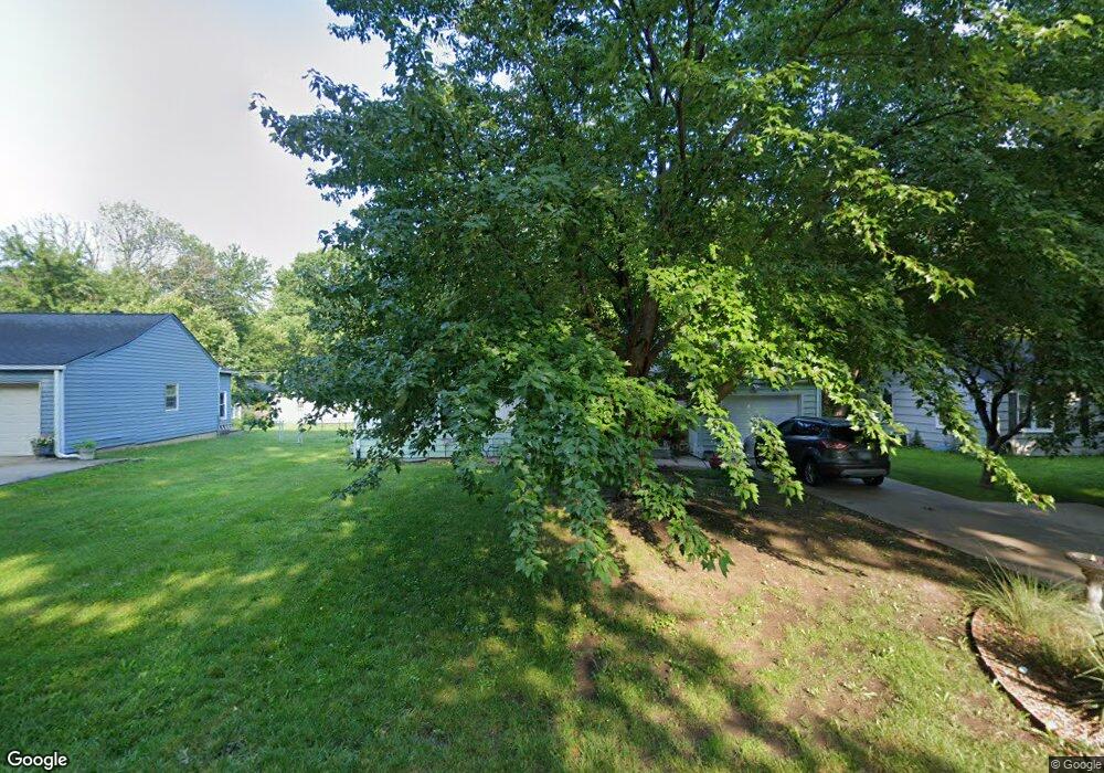 6614 Switzer Ln, Shawnee, KS 66203 - photo 1