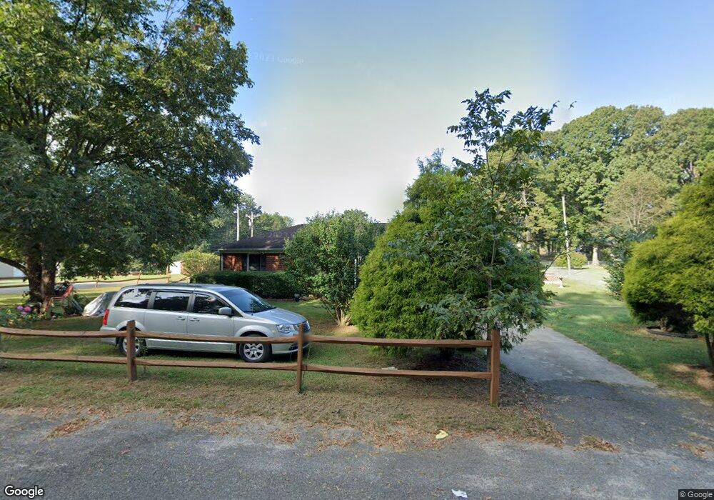 114 Saint Paul Ln, Statesville, NC 28677 - photo 1