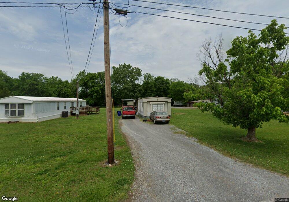 1417 Garrett Rd, Shelbyville, TN 37160 - photo 1