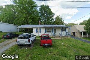 203 E Roberts St, Morgantown, KY 42261