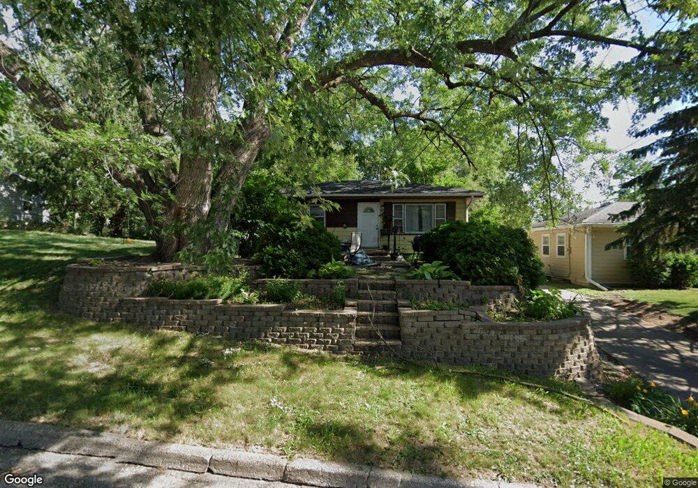 26 E Gray St, Des Moines, IA 50315 - photo 1