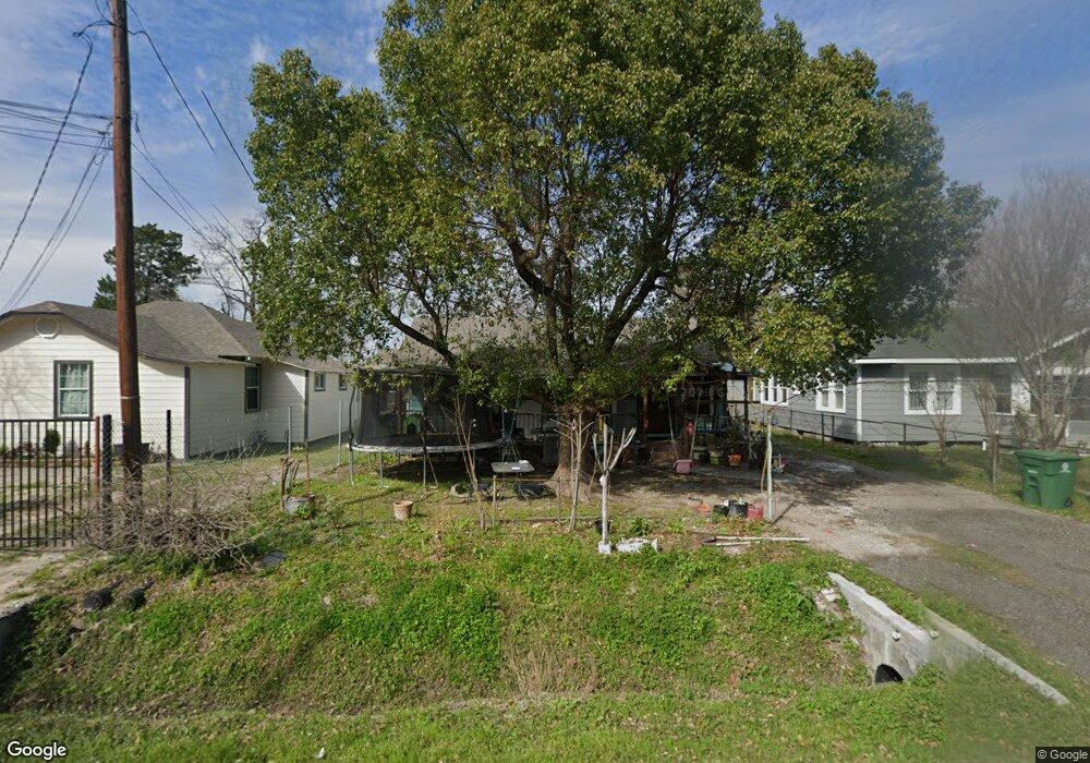 709 King St, Houston, TX 77022 - photo 1