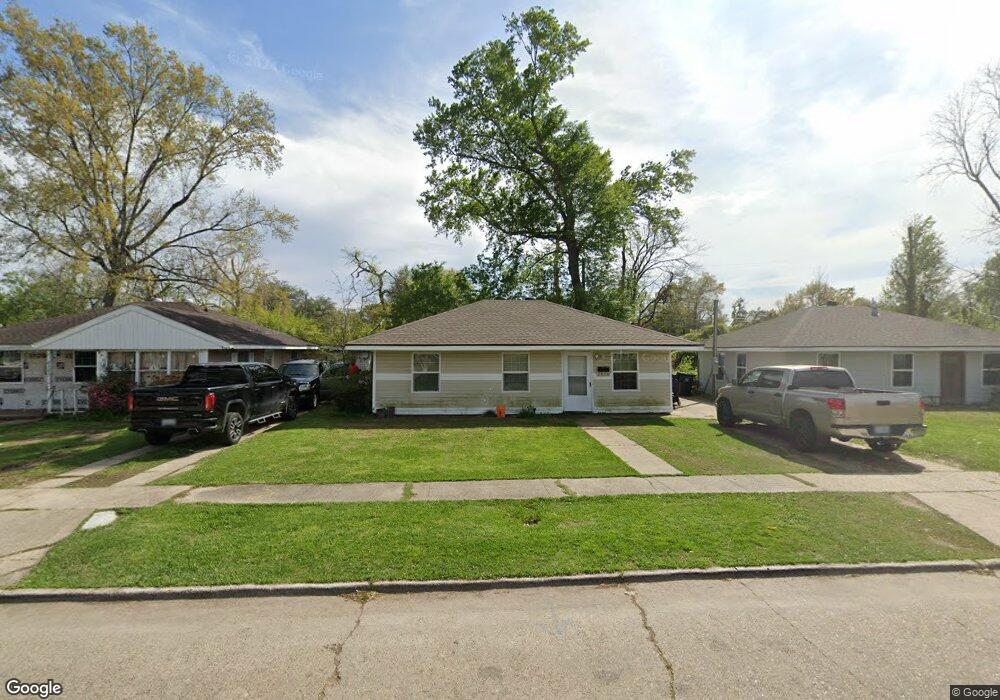 2420 11th St, Lake Charles, LA 70601 - photo 1