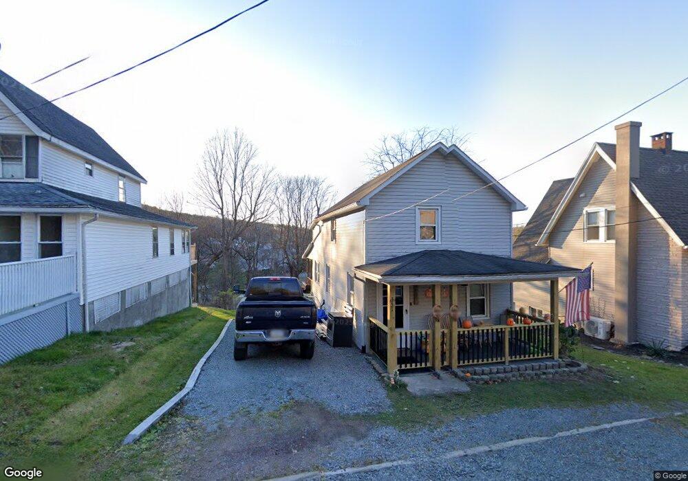 351 Ridge Ave, Dallas, PA 18612 - photo 1