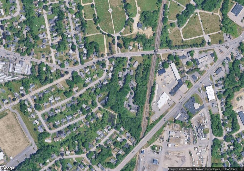 7 Jamestown Ct, South Portland, ME 04106 - photo 1