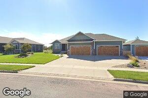 1616 Jack Nicklaus Dr, Elk Point, SD 57025
