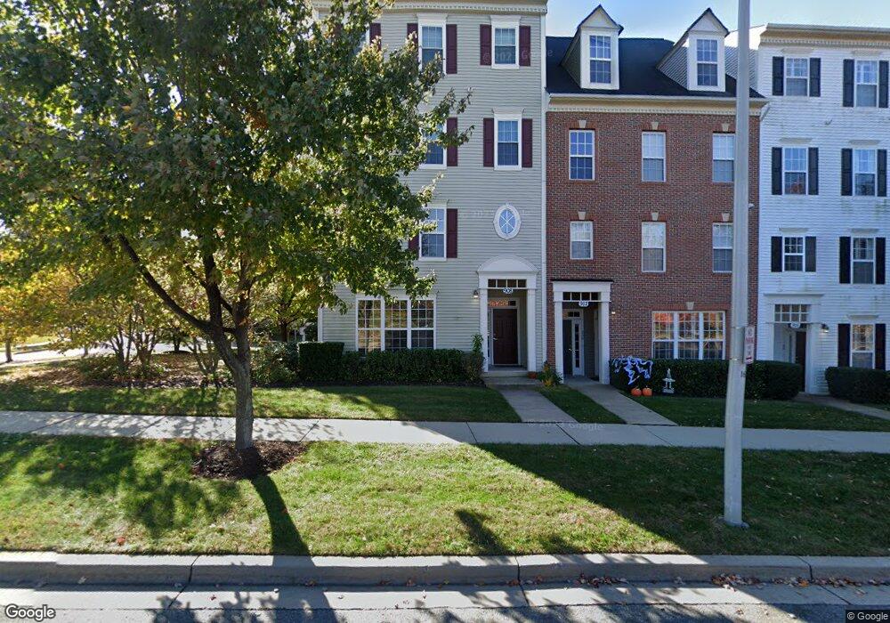 908 Orchard Ridge Dr unit 200, Gaithersburg, MD 20878 - photo 1