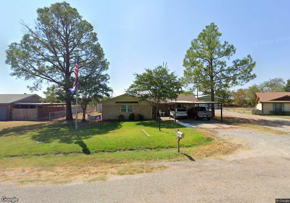 800 Amy Way, Bonham, TX 75418 - photo 1