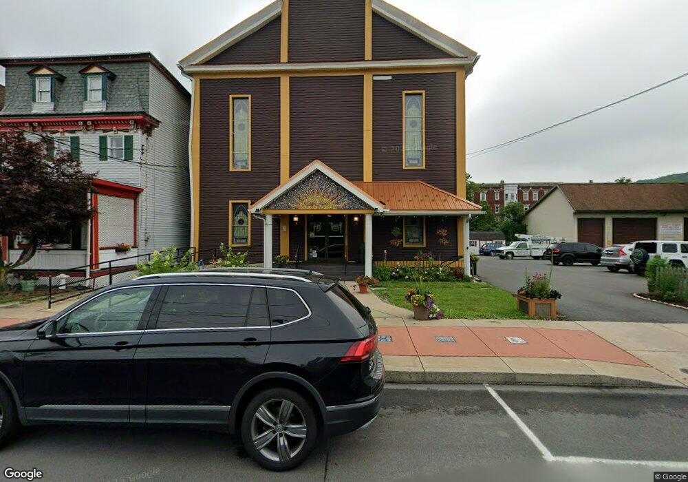 125 Pine St, Tamaqua, PA 18252 - photo 1