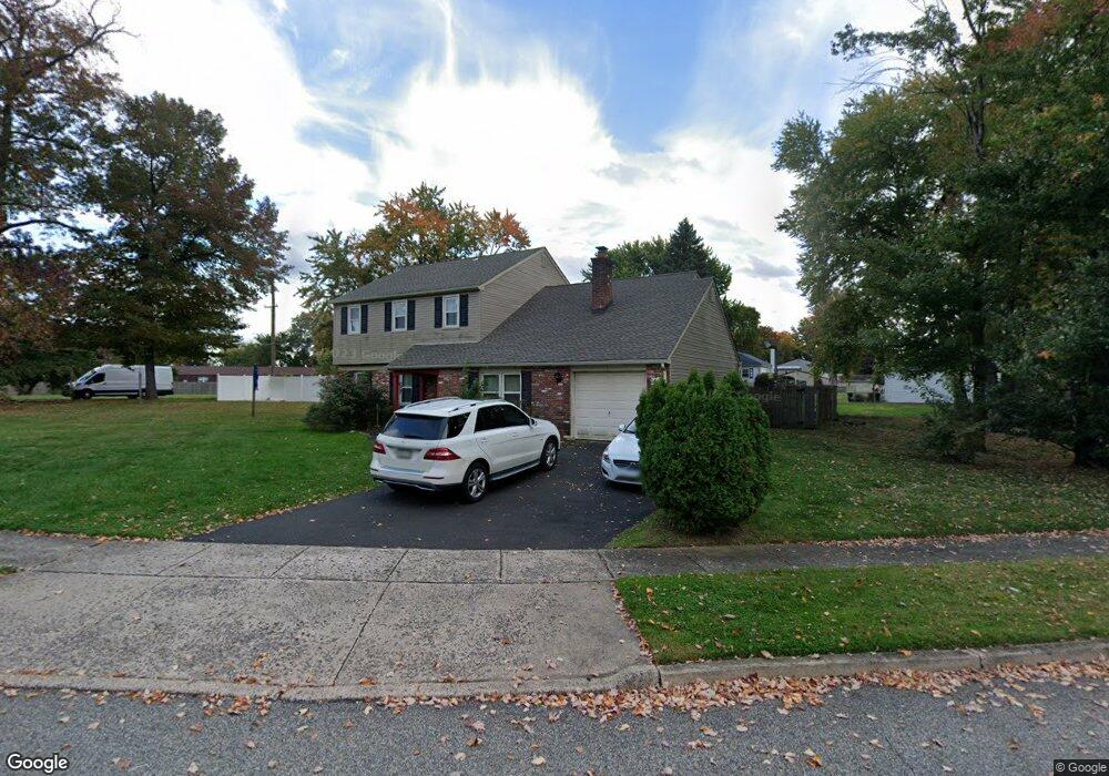 7 Tanglewood Dr, Langhorne, PA 19047 - photo 1
