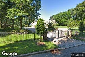 12 Schaffer Rd, Alpine, NJ 07620