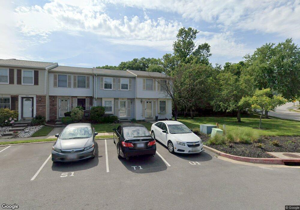 5902 Rowanberry Dr, Elkridge, MD 21075 - photo 1