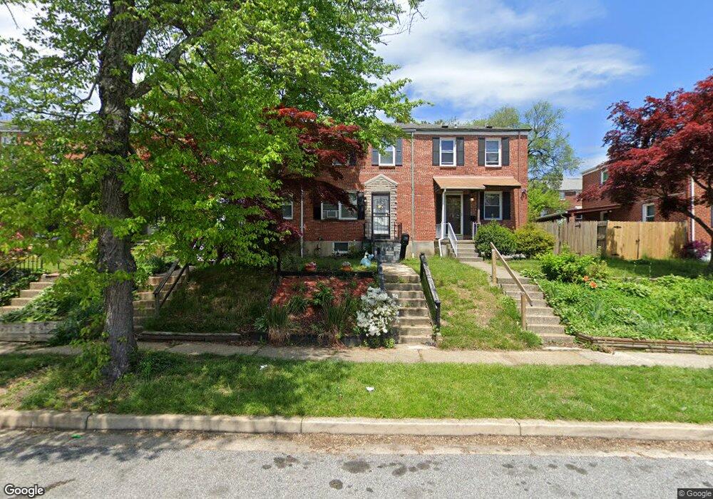 1732 Pin Oak Rd, Parkville, MD 21234 - photo 1