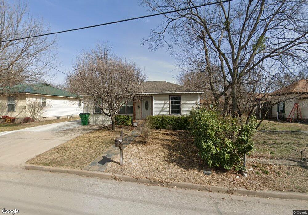 801 S Miller St, Decatur, TX 76234 - photo 1