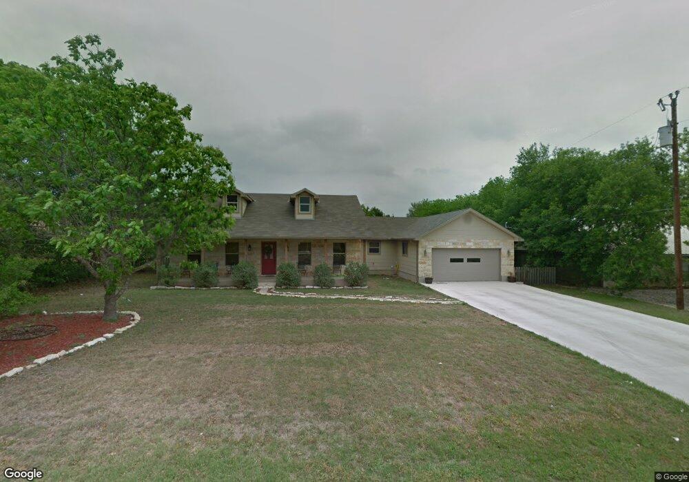186 Maple St, Fredericksburg, TX 78624 - photo 1