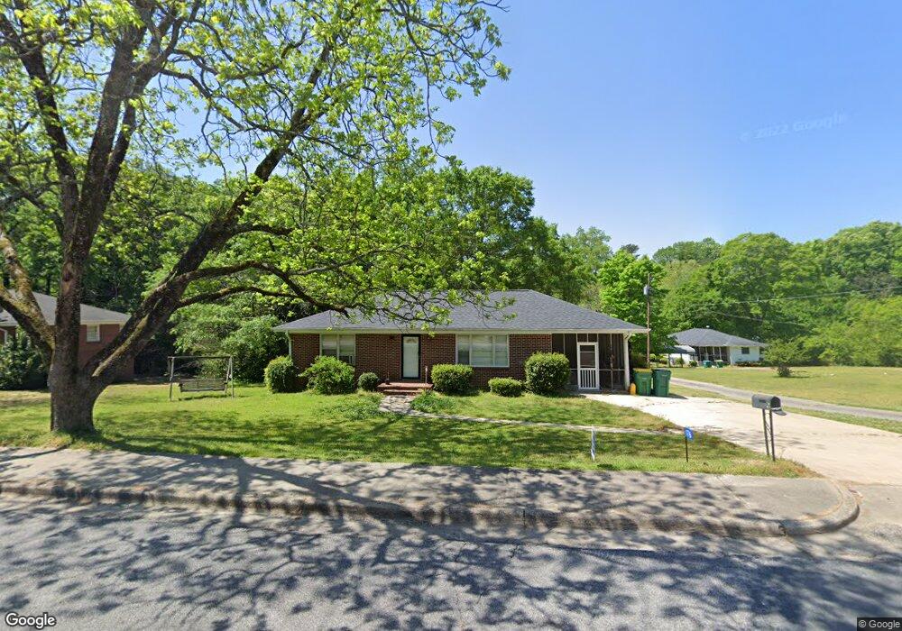 176 N 5th Ave, Winder, GA 30680 - photo 1