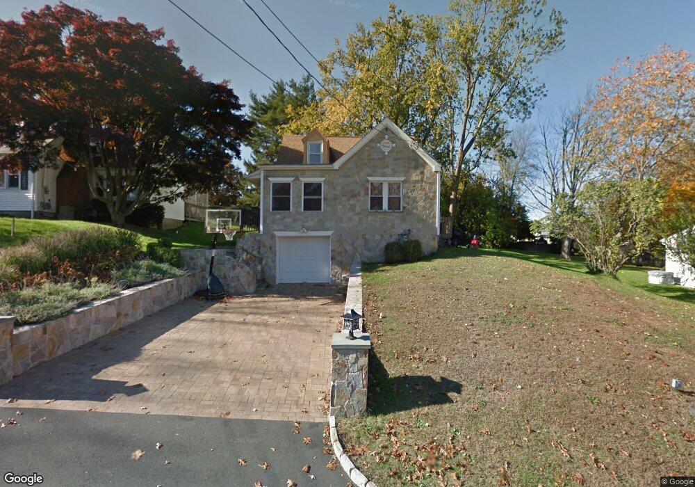 4 2nd St, Danbury, CT 06810 - photo 1