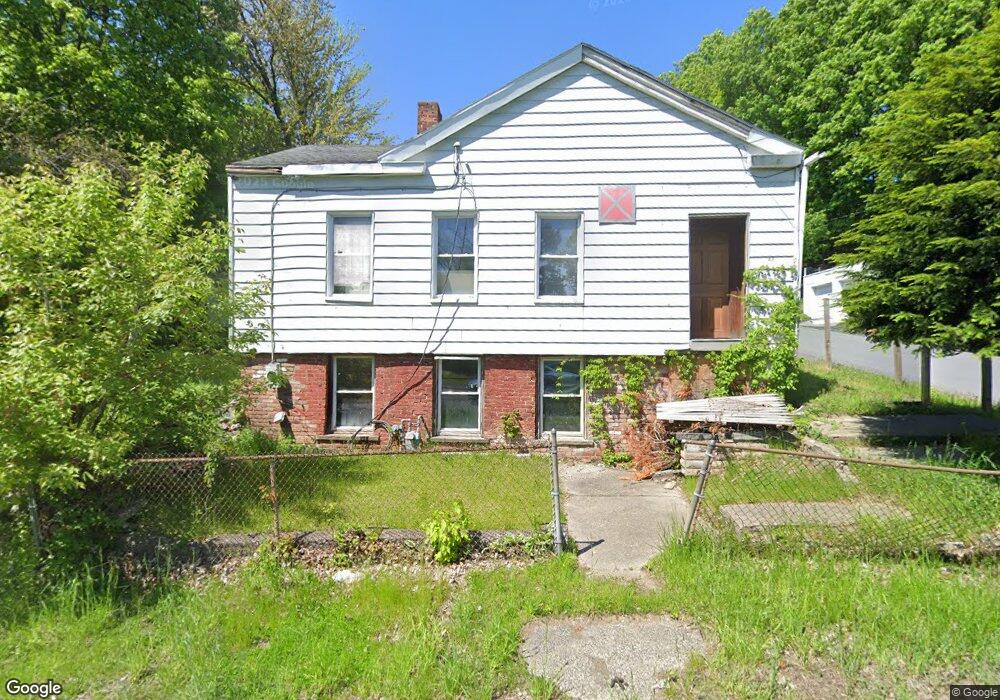 17 Erie St, Troy, NY 12180 - photo 1