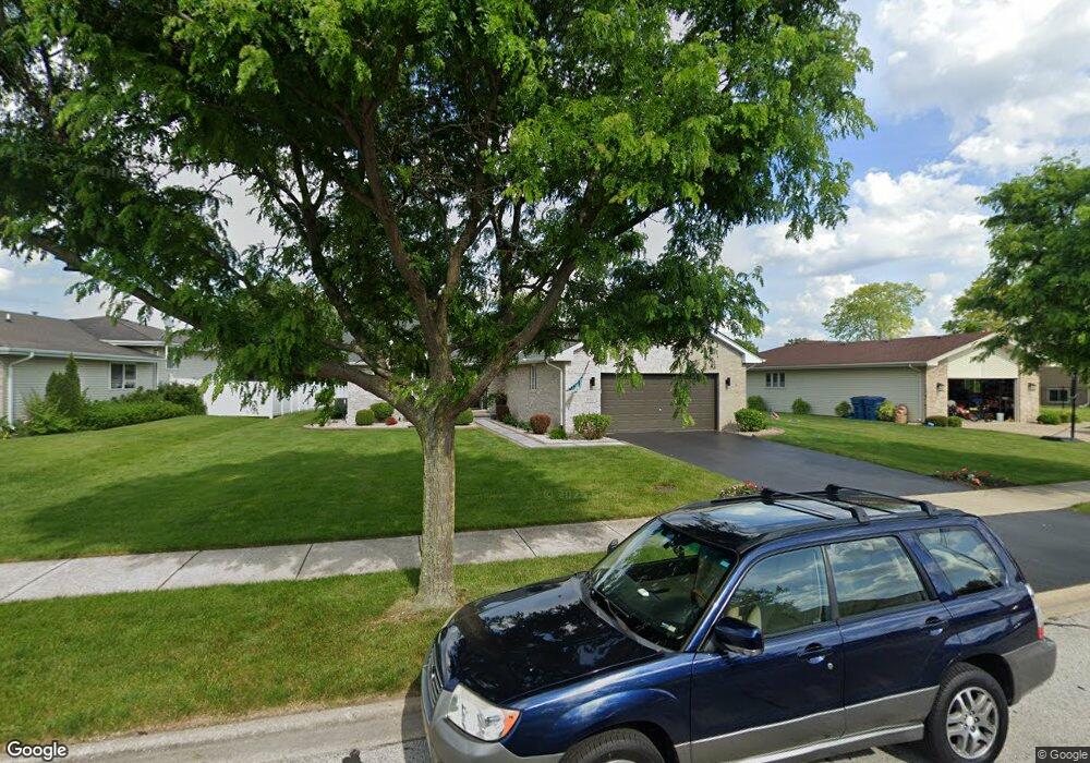 865 Robin Ct, Dyer, IN 46311 - photo 1