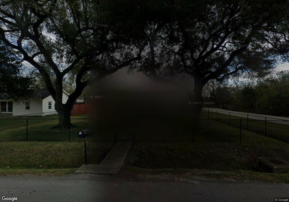 7002 Darien St, Houston, TX 77028 - photo 1