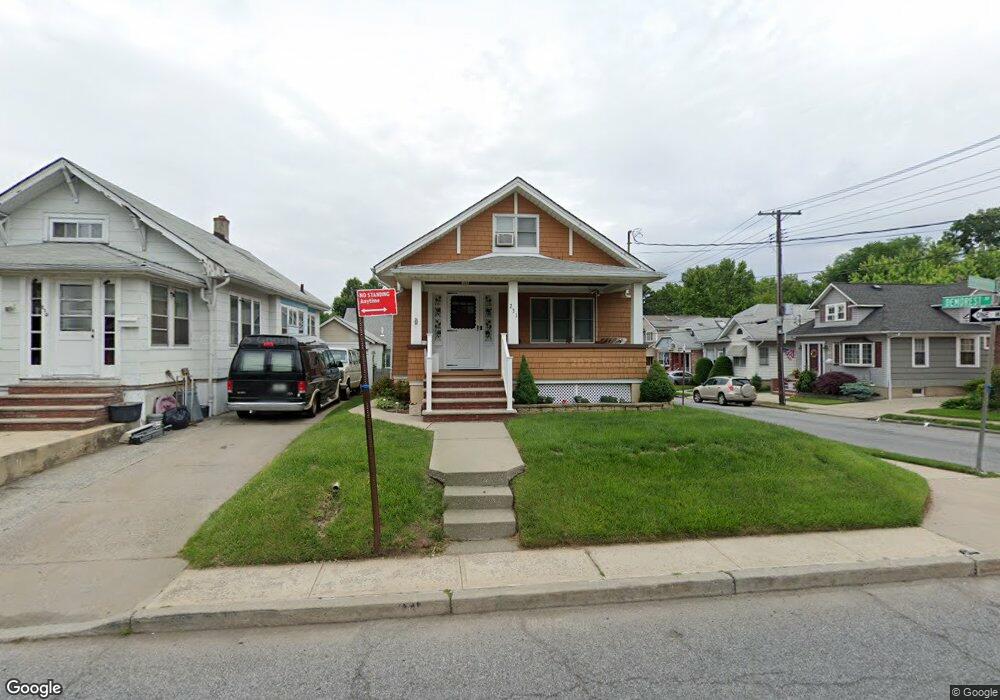 231 Watchogue Rd, Staten Island, NY 10314 - photo 1