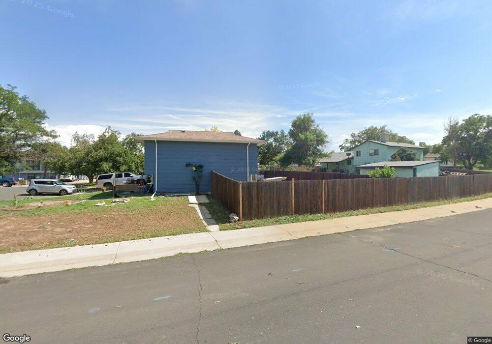 1444 S Helena Cir, Aurora, CO 80017 - photo 1