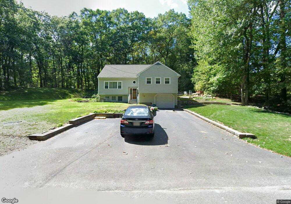 66 Cross St, Dunstable, MA 01827 - photo 1